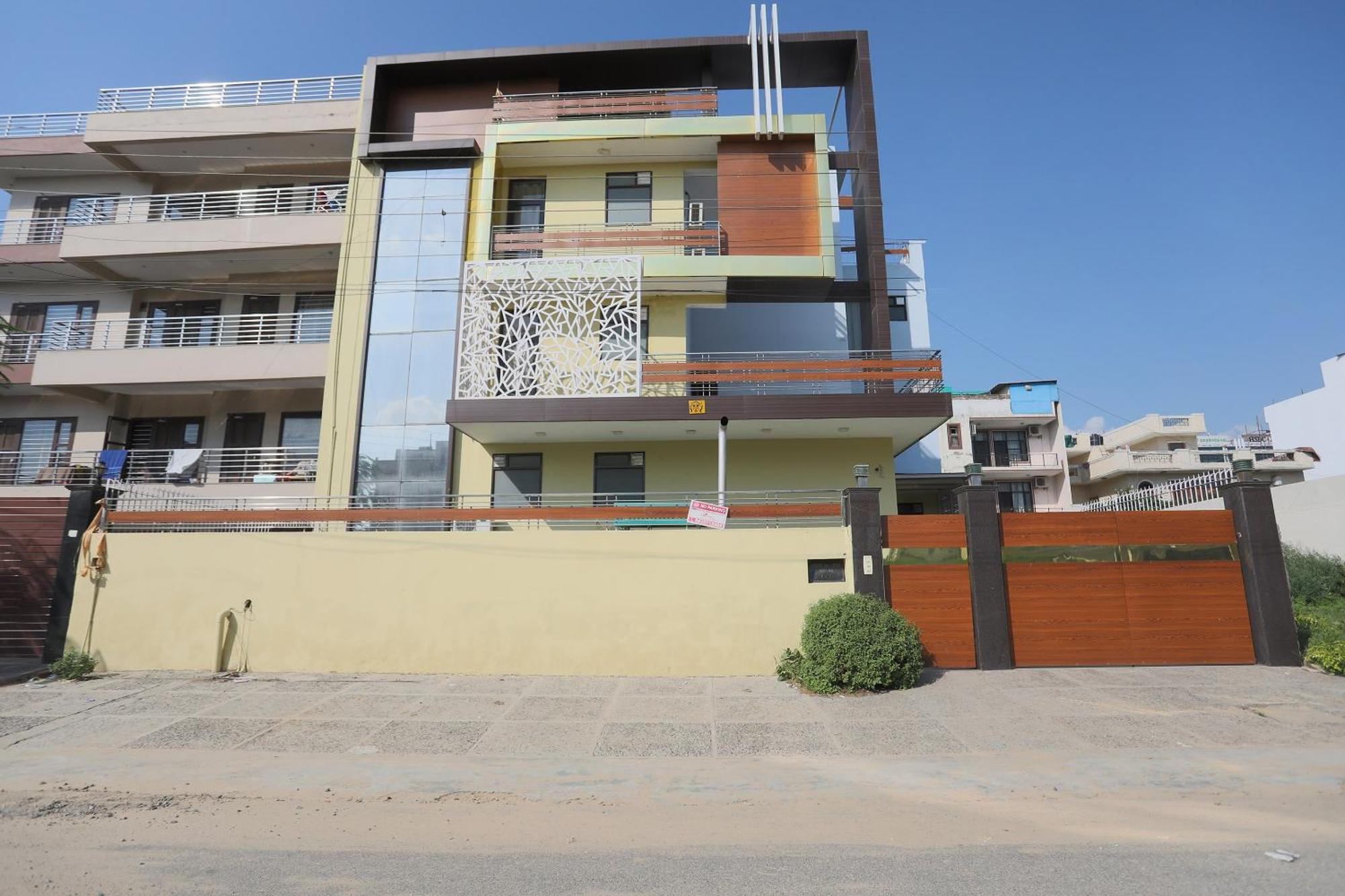 Super Collection O Tipsyy Inn 014 Gurgaon Exterior foto