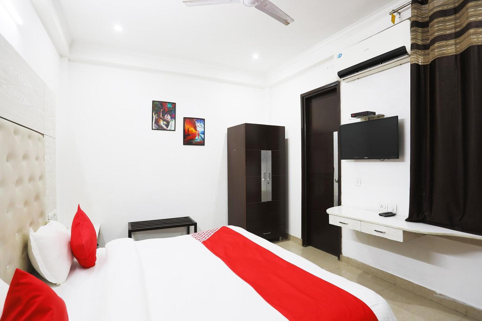 Super Collection O Tipsyy Inn 014 Gurgaon Exterior foto